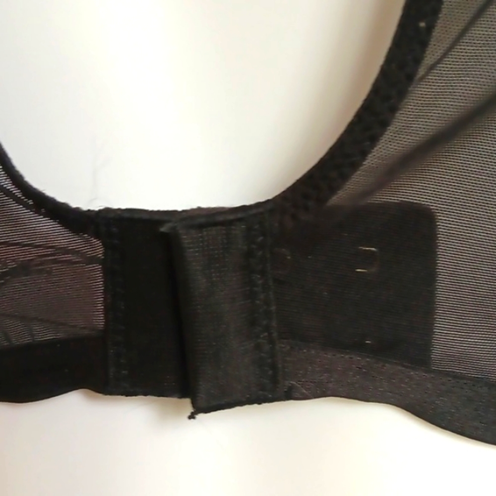 Victoria's Secret Beautiful Style Black &Silver Star Lace Women's Top Bra Size L - Picture 7 of 14
